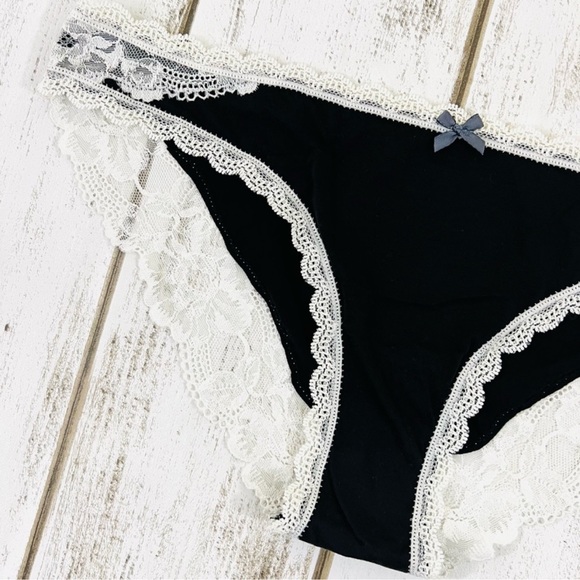 34C/M Victoria’s Secret Body by Victoria Bra & Cheekini Pantie Set - Picture 12 of 14